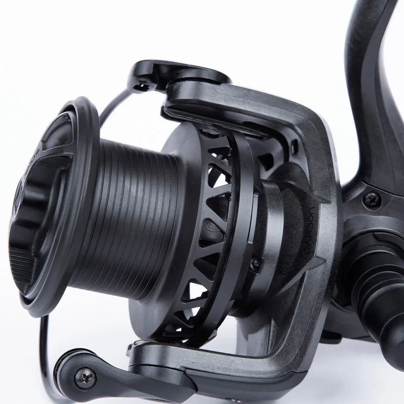 Sonik Xtractor+ Carbon Reel